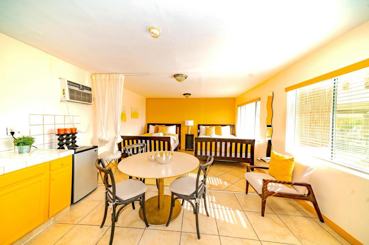 The O Spa + Resort, Adults Only Desert Hot Springs Room photo